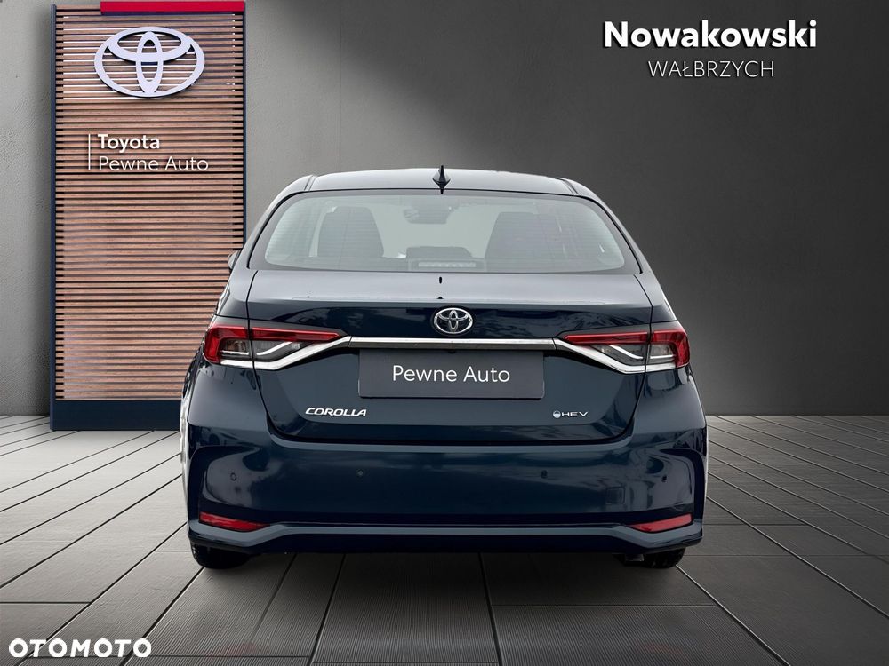 Toyota Corolla 1.8 Hybrid Comfort - 9