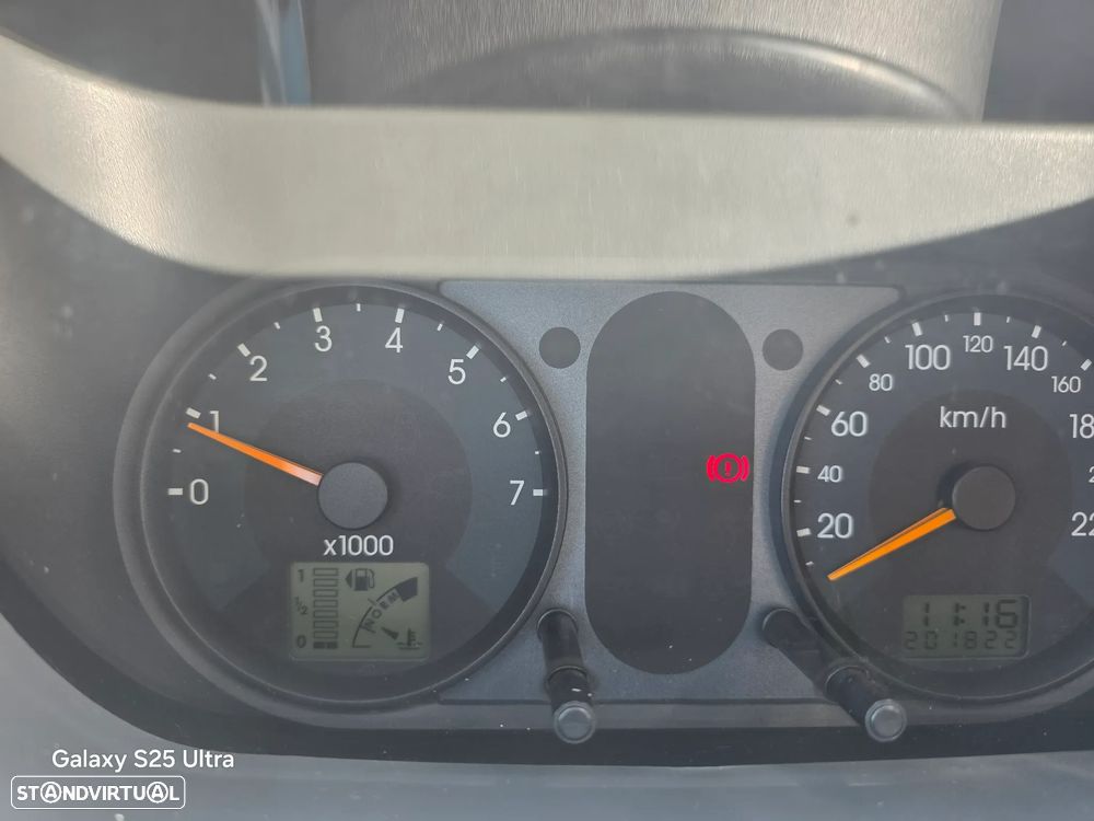 Ford Fusion 1.4 Trend - 4