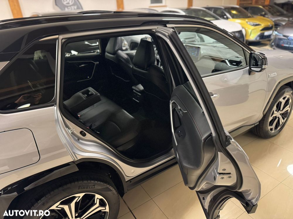 Toyota RAV4 Style - 11