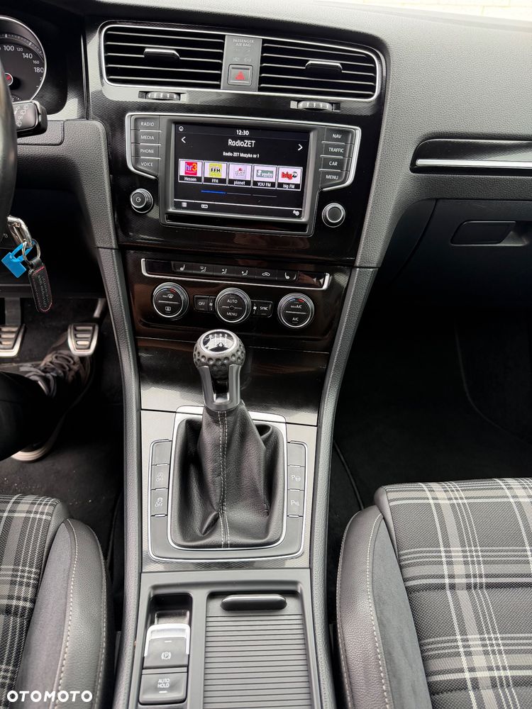 Volkswagen Golf 2.0 TDI BMT GTD - 21