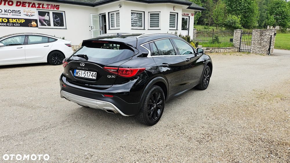 Infiniti QX30 2.0t DCT AWD Premium - 18