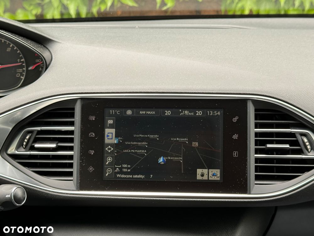 Peugeot 308 BlueHDi FAP 150 EAT6 Stop & Start Allure - 29