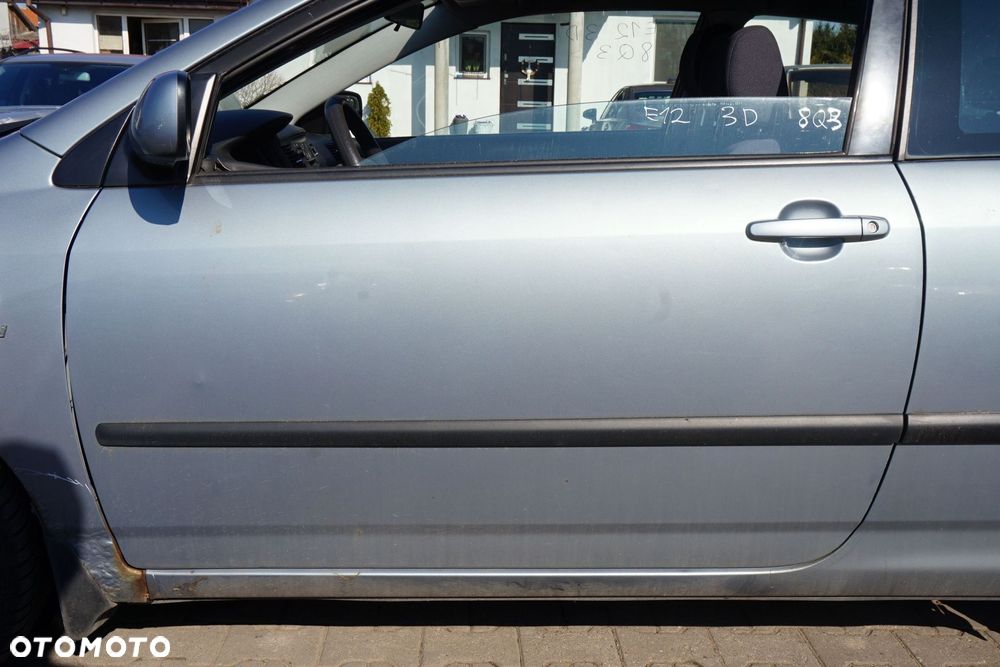 DRZWI PRZEDNIE LEWE COROLLA E12 3D HB 8Q3  SREBRNY TOYOTA 2001-2004 - 3