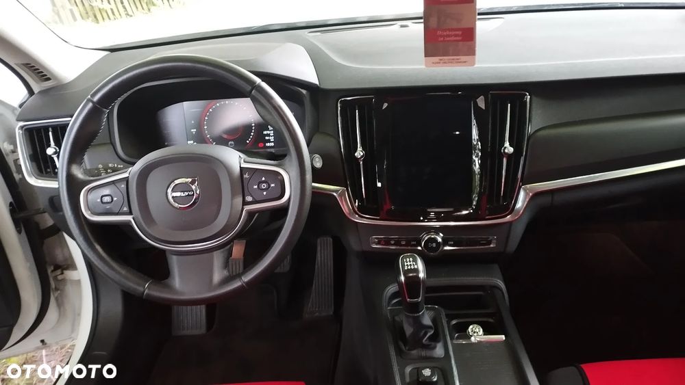 Volvo V90 D3 - 11