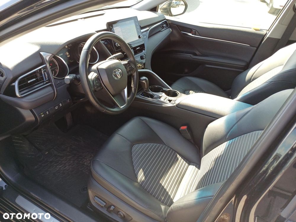 Toyota Camry 2.5 Hybrid Prestige CVT - 9