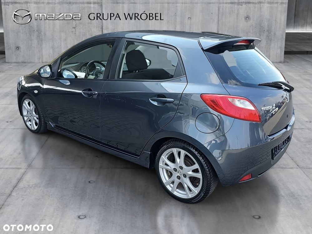 Mazda 2 - 7