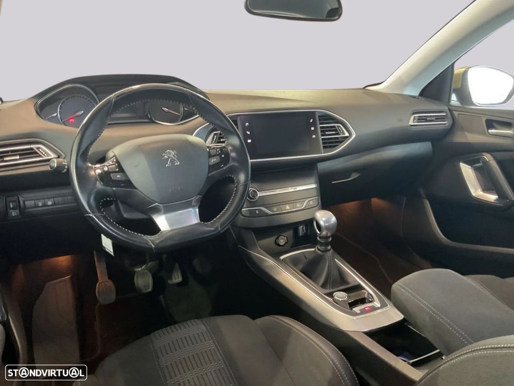 Peugeot 308 SW 1.2 PureTech Allure - 5