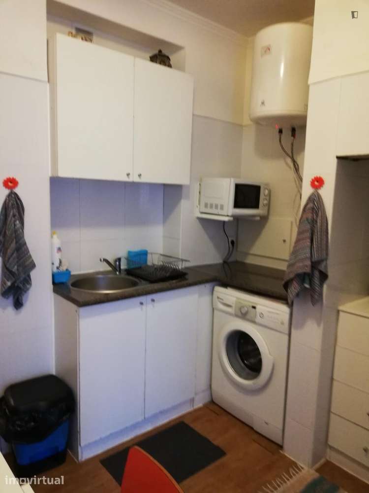 Quarto - localizado em Arroios Lisbon - Grande imagem: 5/33