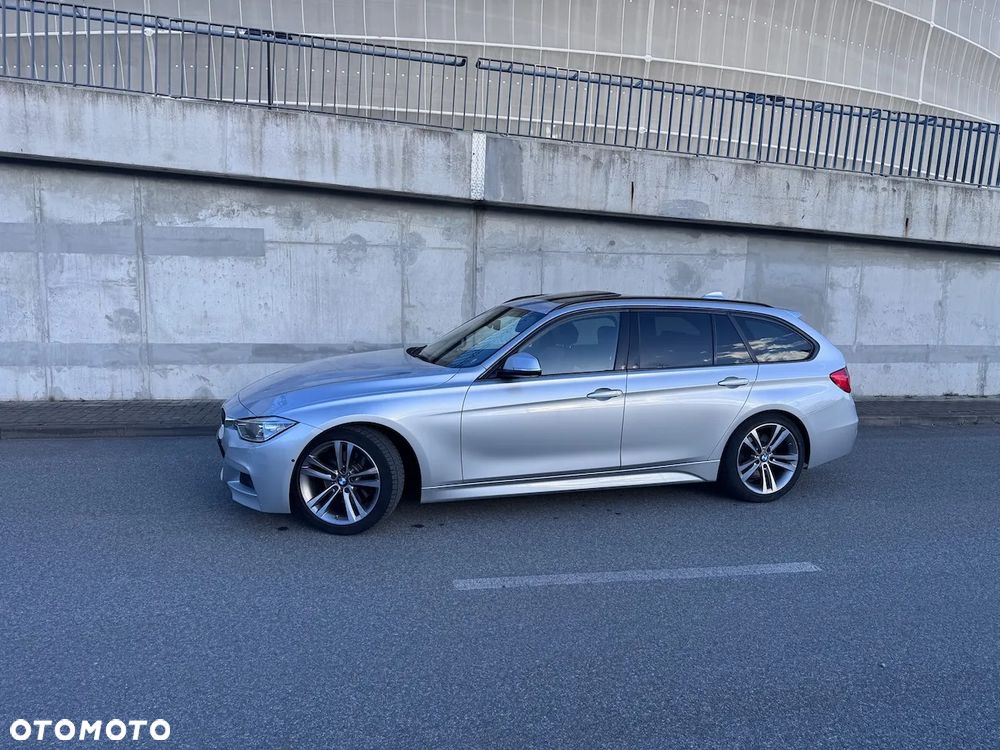 BMW Seria 3 330d M Sport - 3