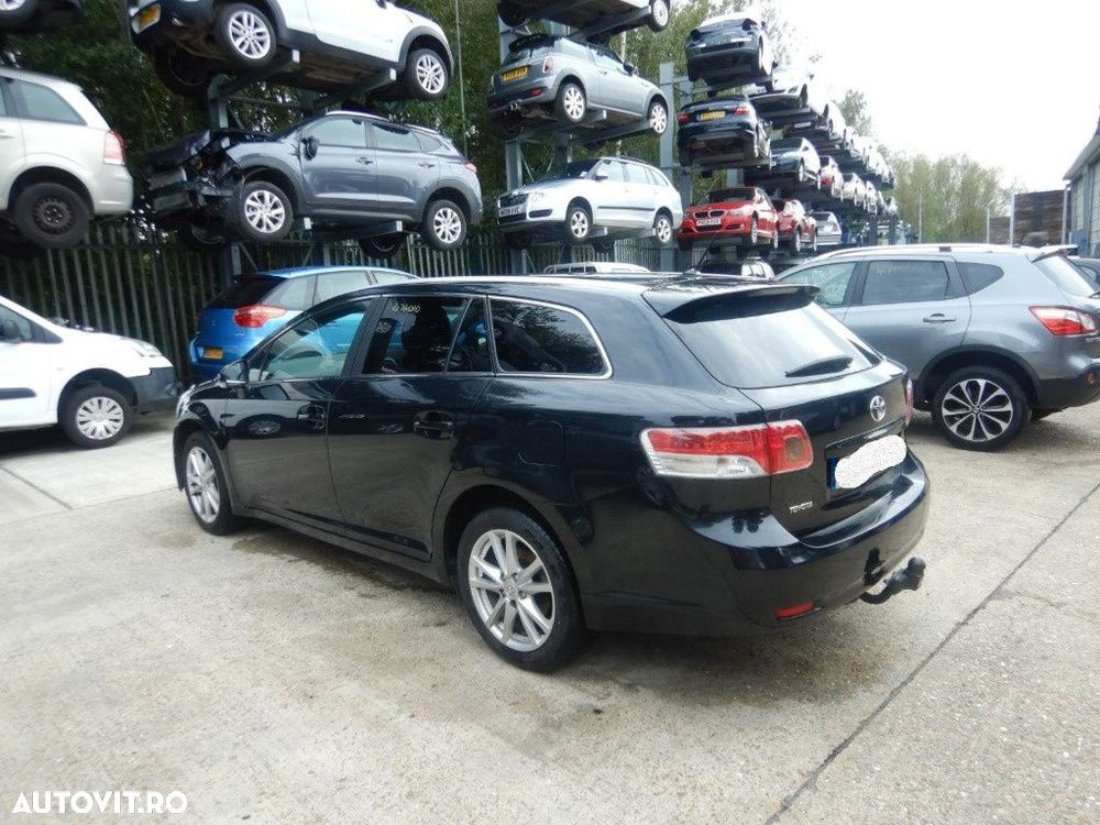 Plafon interior Toyota Avensis 2010 Break 2.0 D - 6