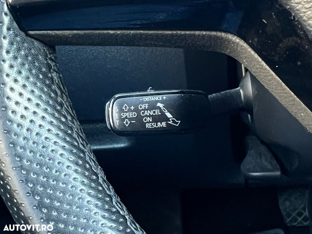 Skoda Octavia 2.0 TDI DSG Style - 11