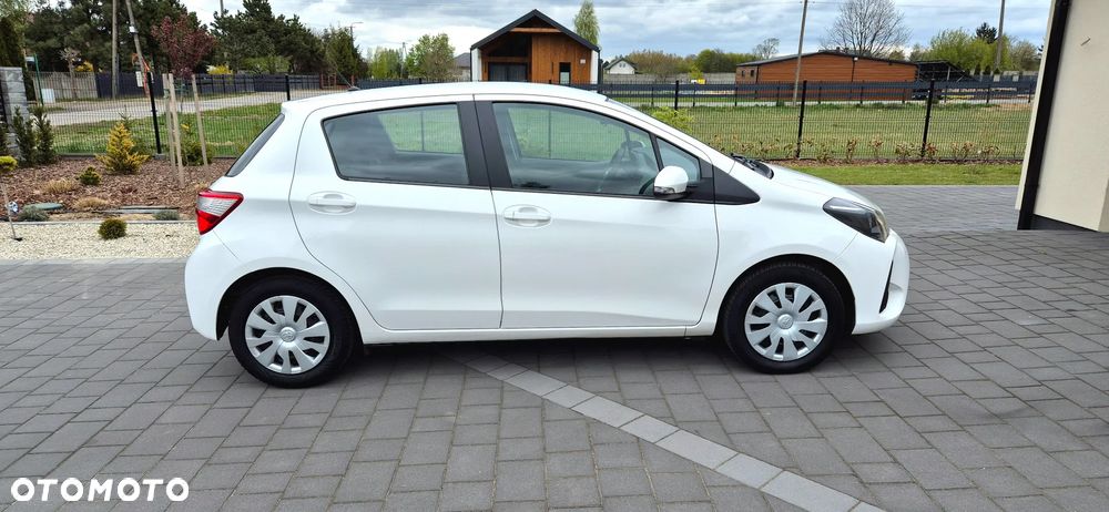 Toyota Yaris 1.5 Active - 11