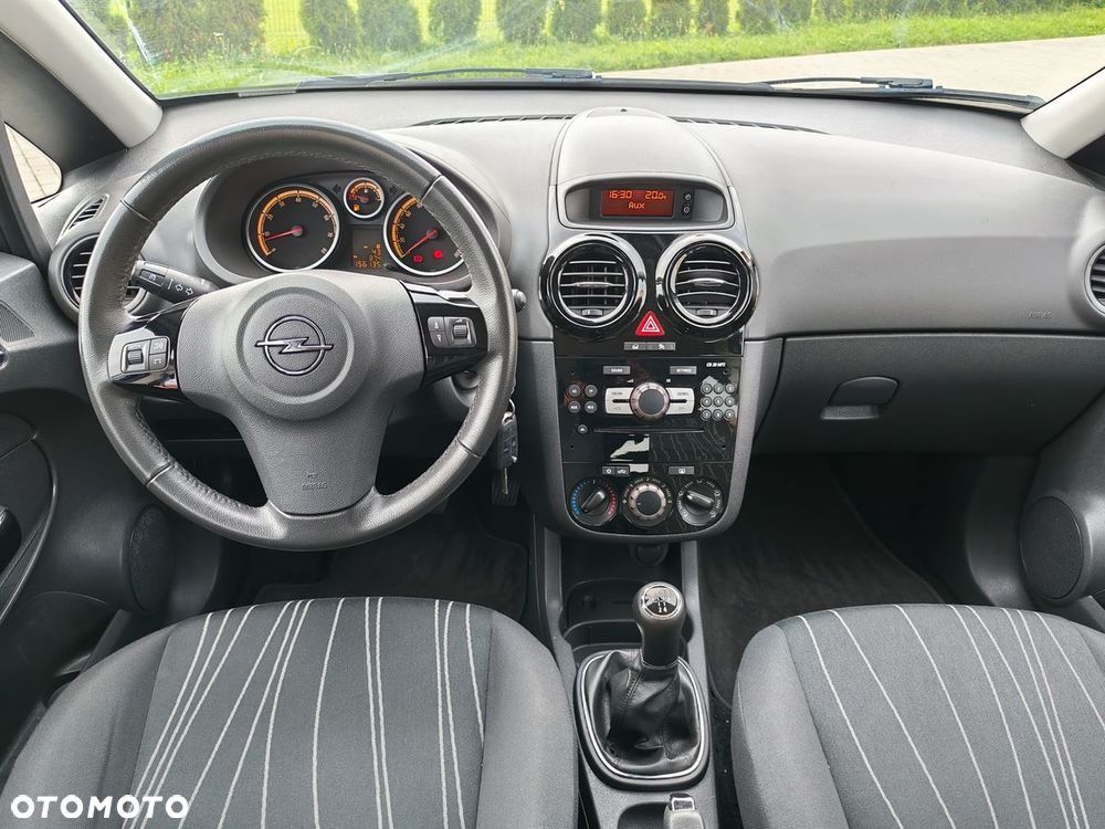Opel Corsa - 11