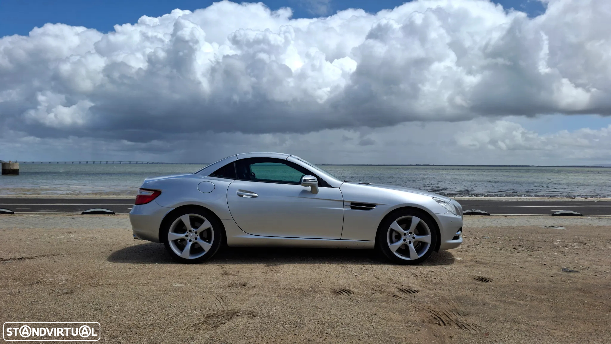 Mercedes-Benz SLK 200 (BlueEFFICIENCY) - 12