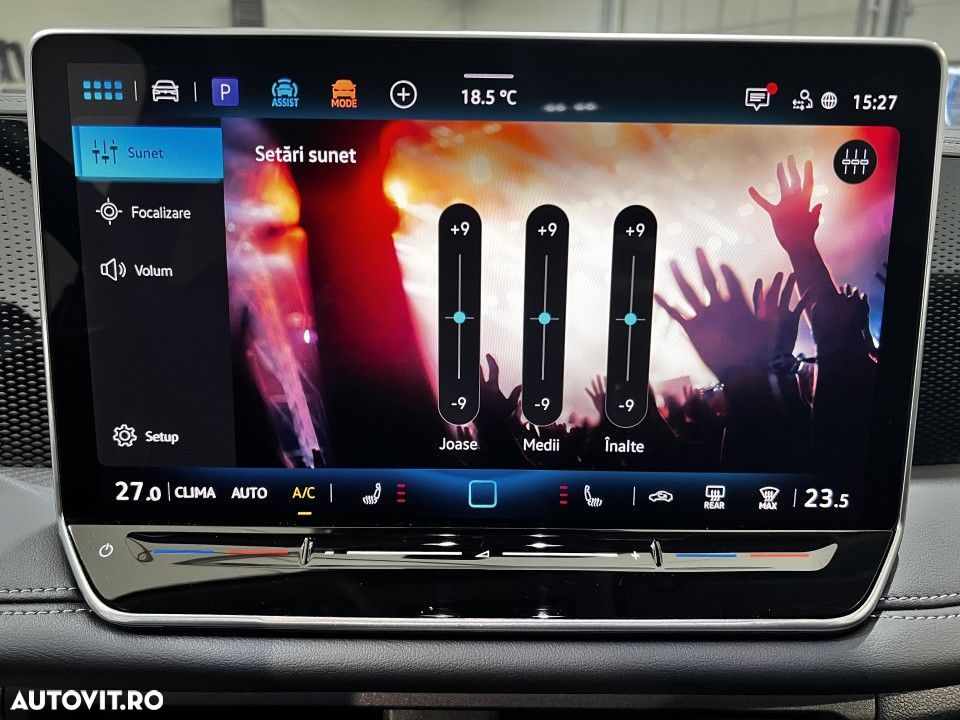 Volkswagen Tiguan - 27