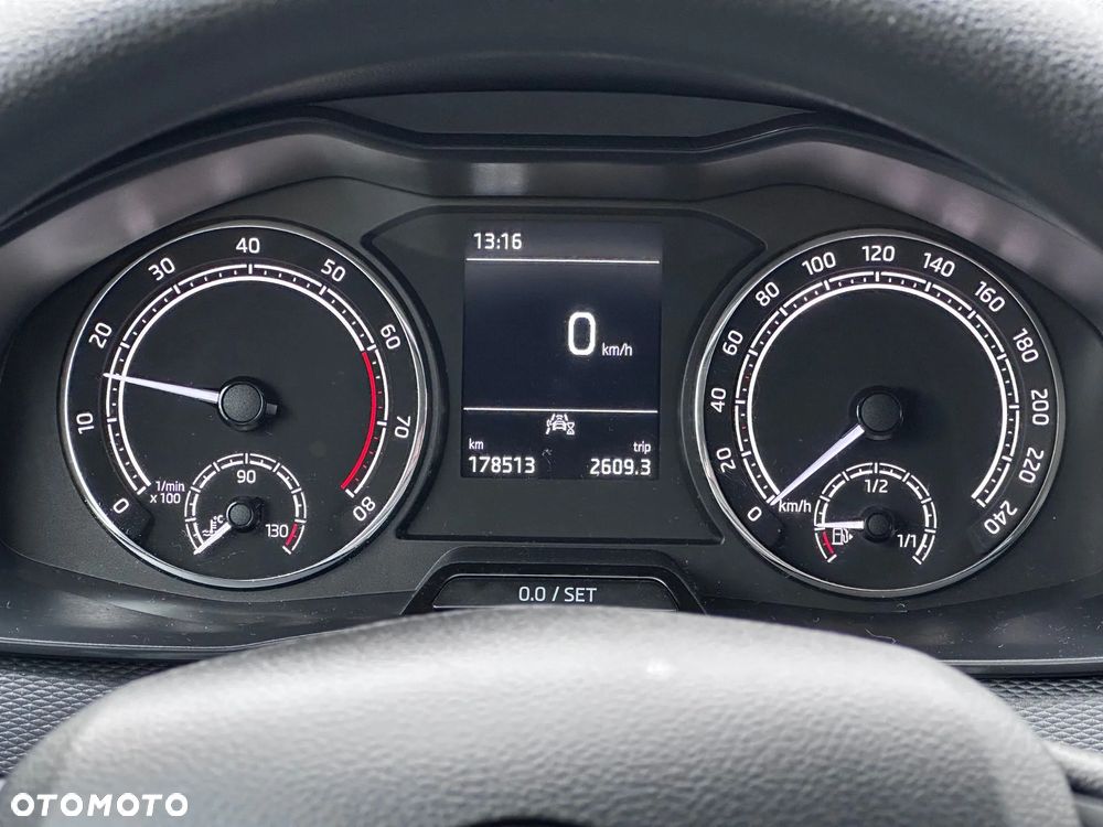 Skoda Scala 1.0 TSI Active - 9