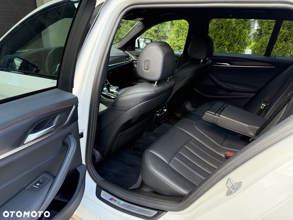 BMW Seria 5 530i GPF M Sport sport - 28