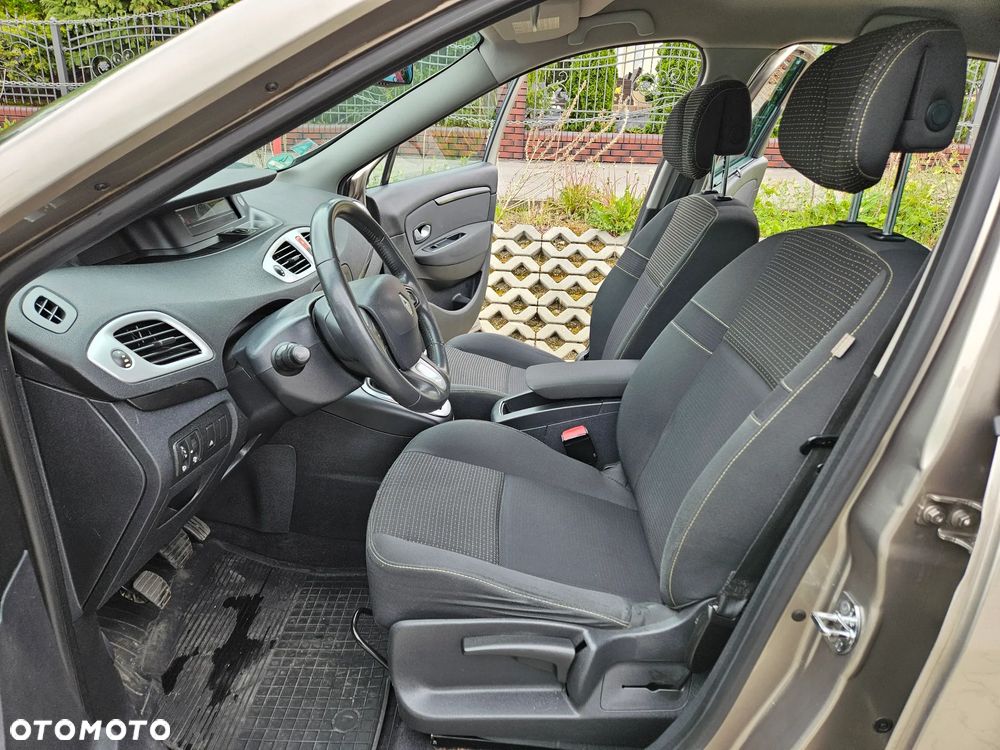 Renault Grand Scenic 1.6 16V 110 Dynamique - 14