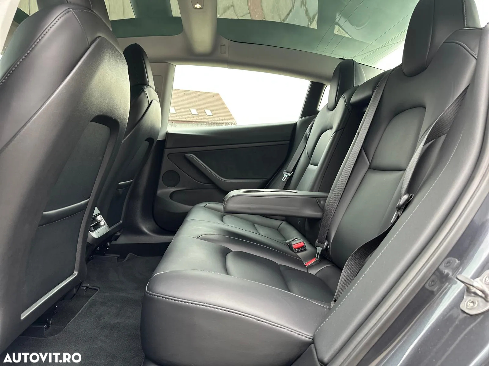Tesla Model 3 Langstreckenbatterie Allradantrieb Dual Motor Performance - 18
