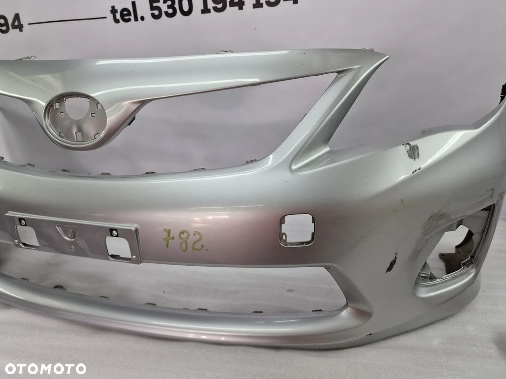 TOYOTA COROLLA E15 X LIFT SEDAN 10- ZDERZAK PRZEDNI PRZÓD , NR 52119-12C70 , NR AUKCJI NZ782 - 9