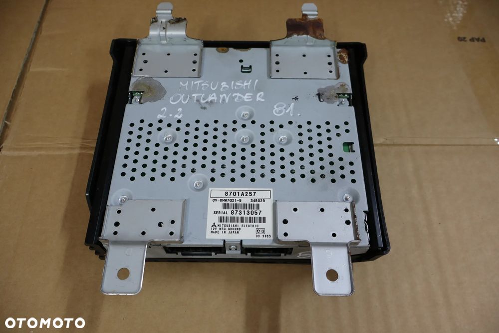 WZMACNIACZ AUDIO MITSUBISHI OUTLANDER II 2 8701A257 87313057 2006 - 4