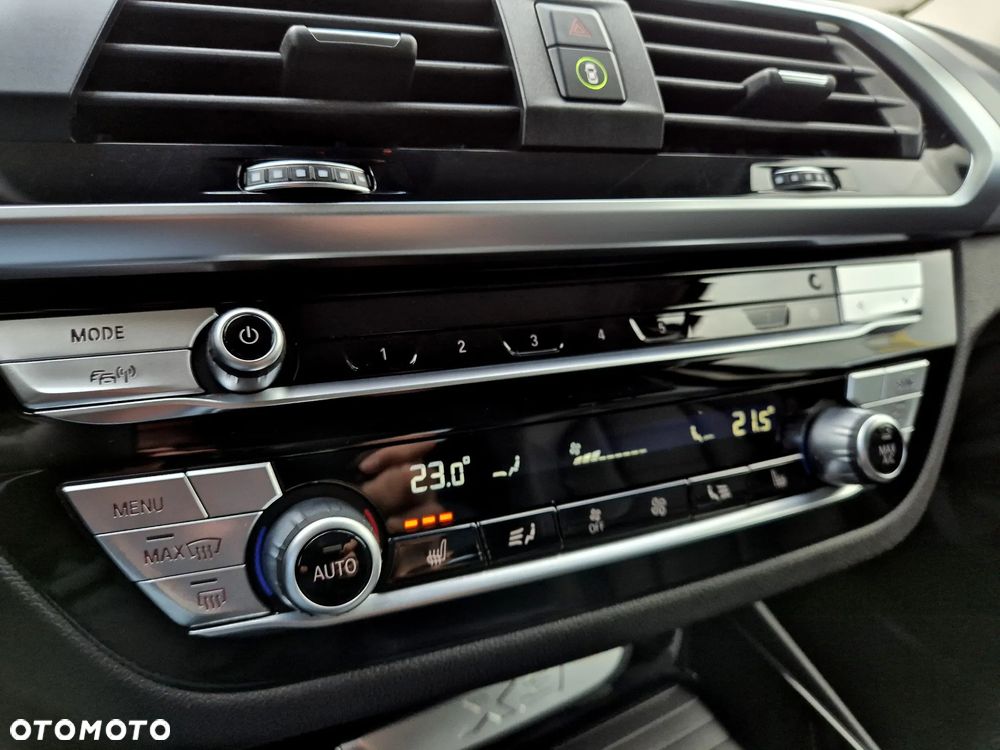 BMW X3 xDrive30e PHEV - 15