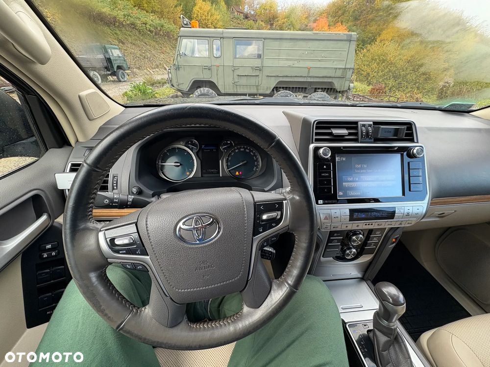 Toyota Land Cruiser LC 2.8 D-4D Invincible - 13