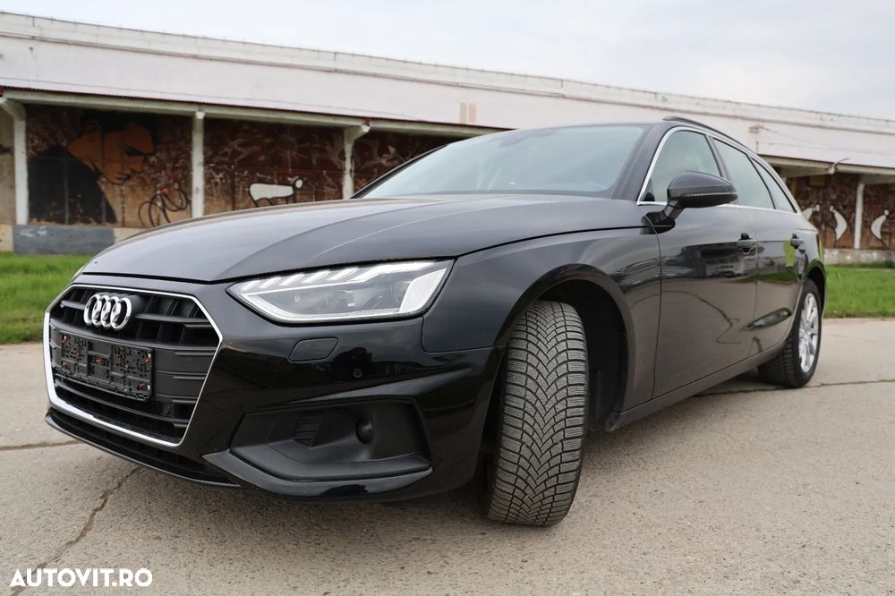 Audi A4 40 TDI S tronic - 2