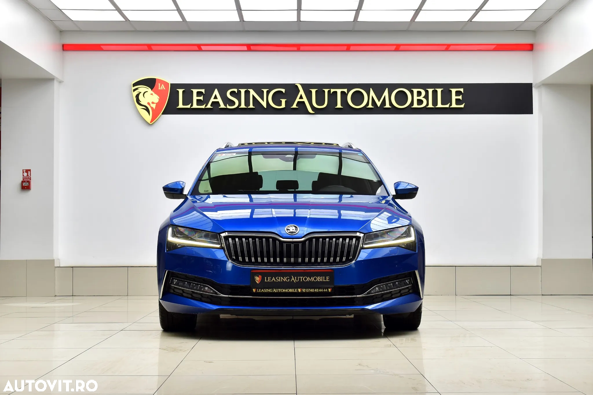 Skoda Superb Combi 2.0 TDI 4X4 DSG Laurin & Klement - 3