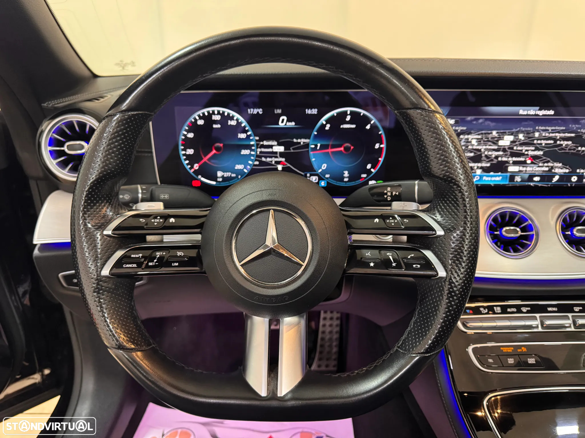 Mercedes-Benz E 220 d AMG Line - 23