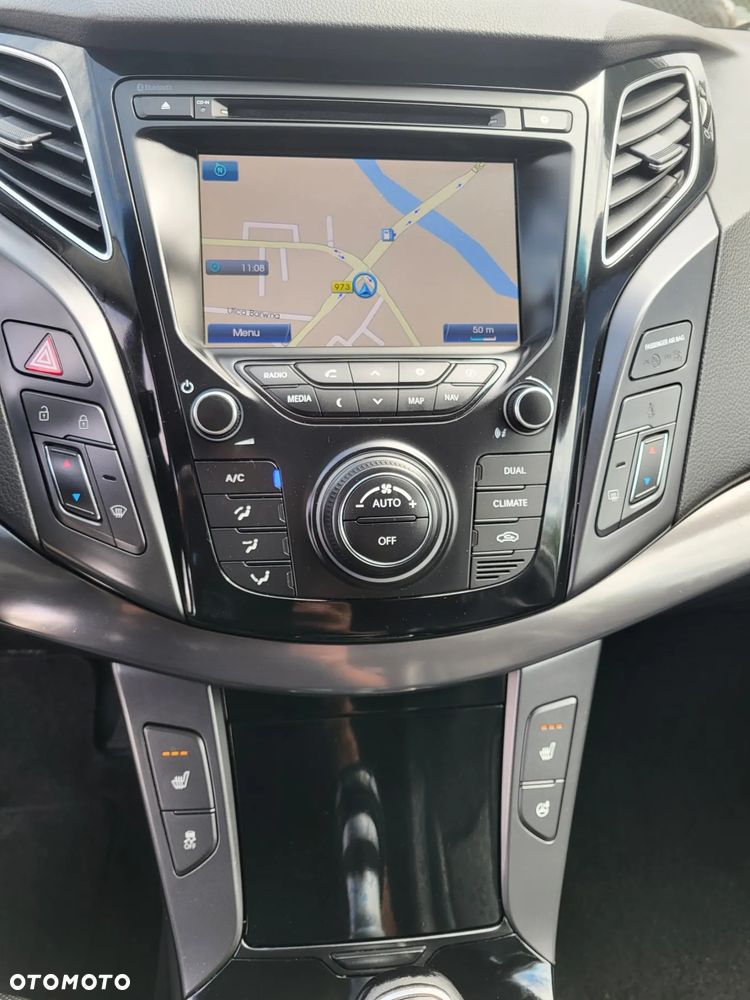Hyundai i40 i40cw 2.0 Premium - 18