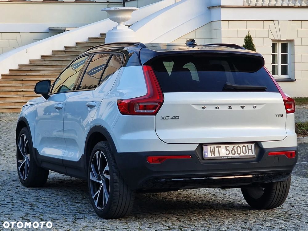 Volvo XC 40 T5 AWD R-Design - 9