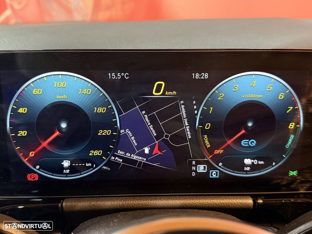 Mercedes-Benz GLA 250 e Progressive - 29