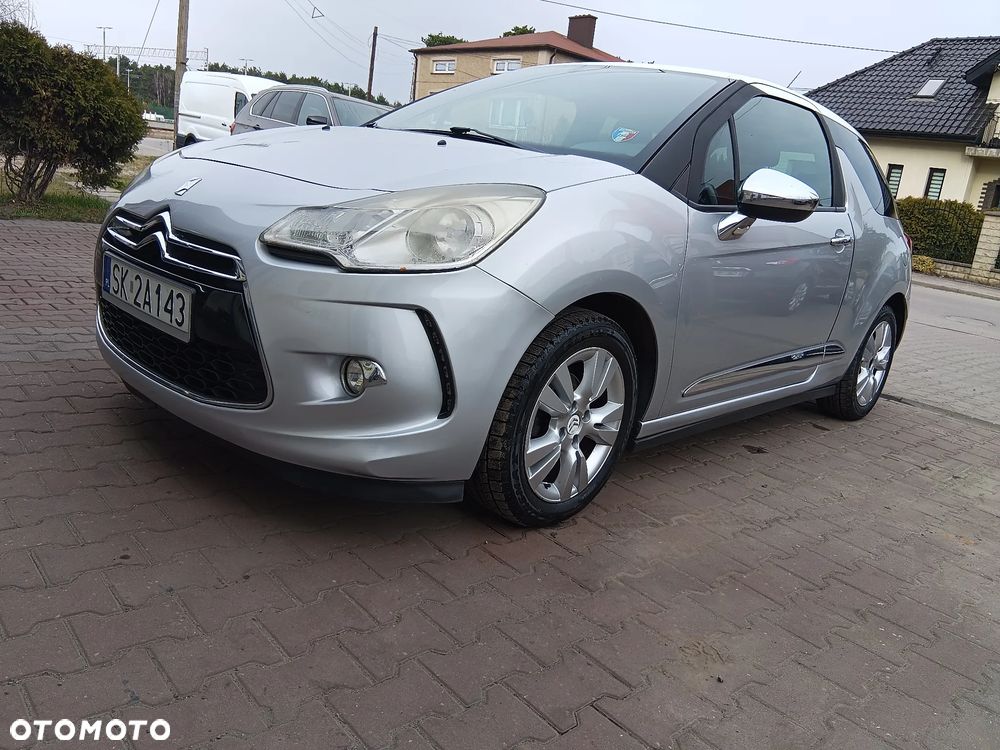 Citroën DS3 HDi 90 FAP SoChic - 2