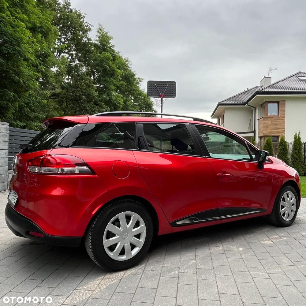 Renault Clio - 8