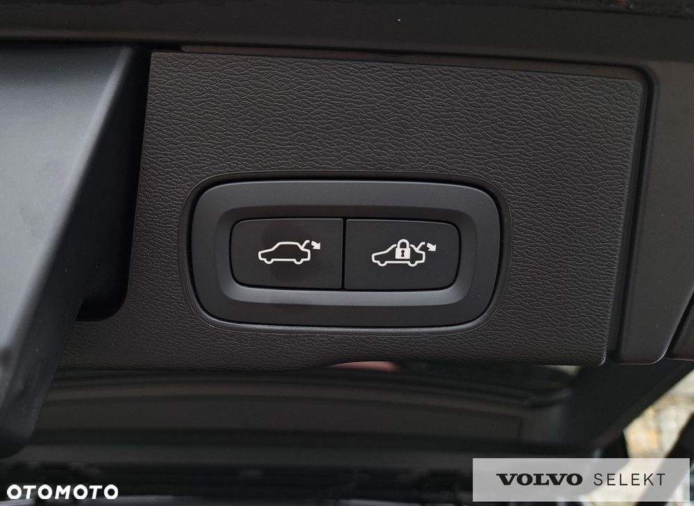 Volvo XC 60 - 35