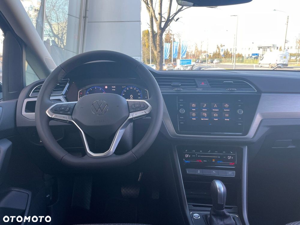 Volkswagen Touran 1.5 TSI EVO Comfortline Plus DSG - 10