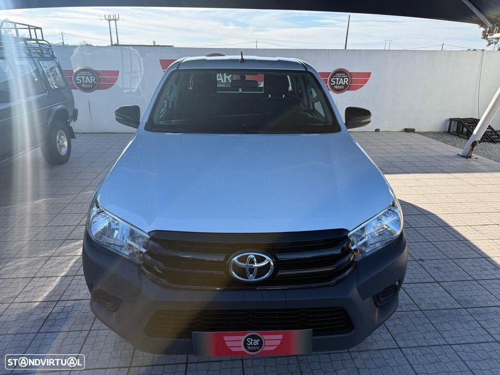 Toyota Hilux - 3