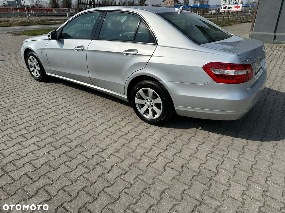 Mercedes-Benz Klasa E - 2