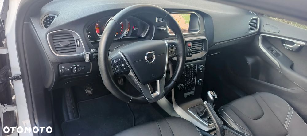 Volvo V40 T3 Drive-E Kinetic - 17