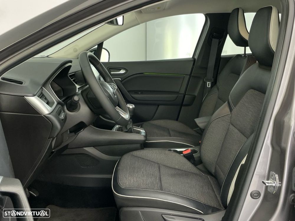 Renault Captur 1.0 TCe Techno - 11