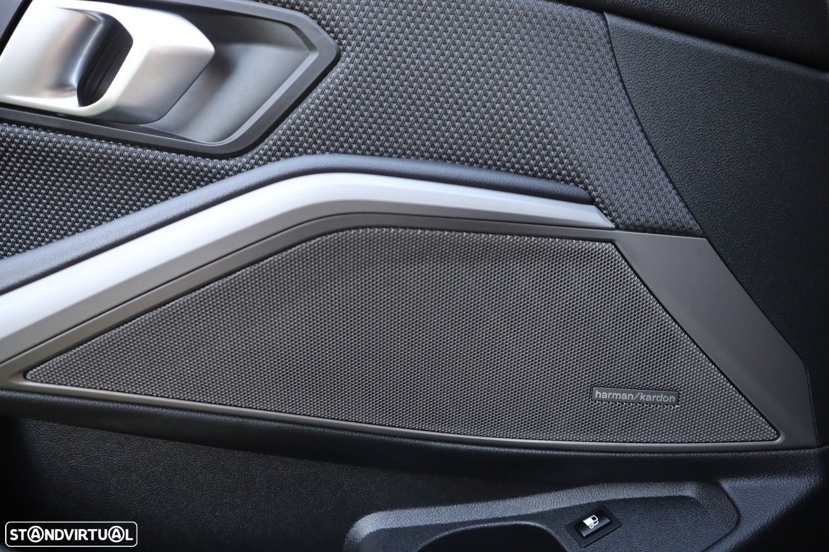 BMW 330 e Corporate Edition Auto - 36