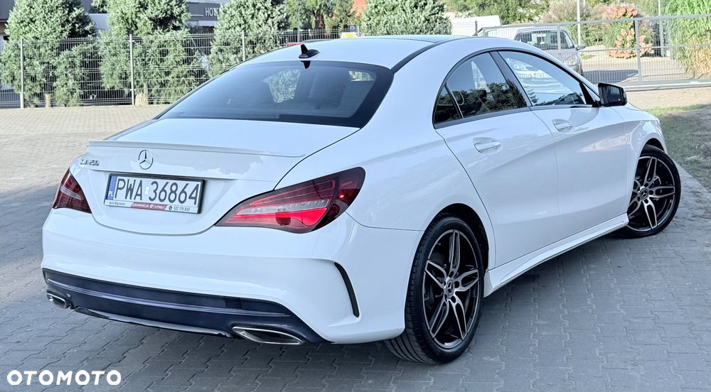 Mercedes-Benz CLA - 11