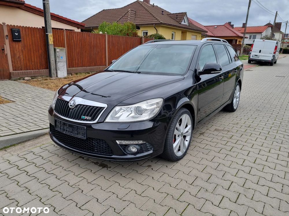 Skoda Octavia 2.0 TDI DPF RS DSG - 1