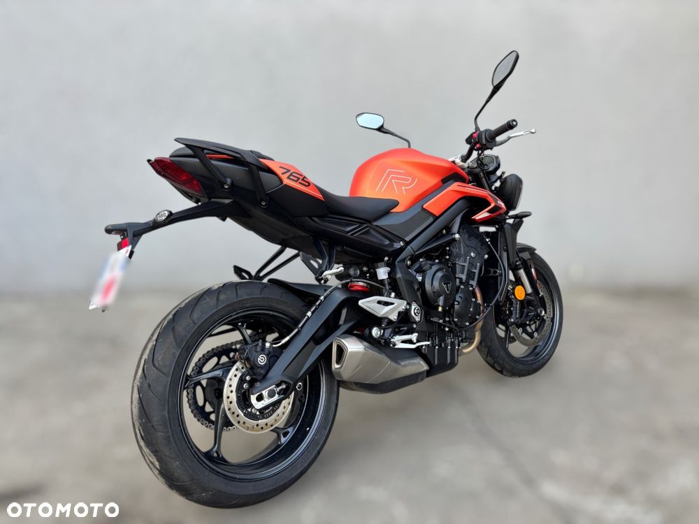 Triumph Street Triple - 3