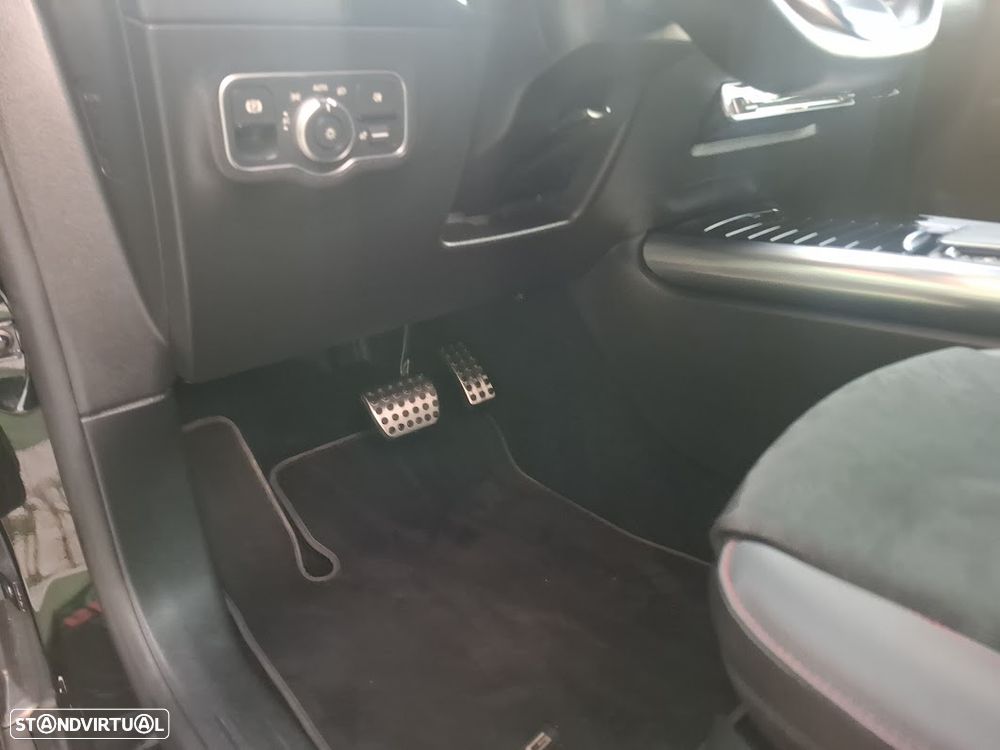 Mercedes-Benz GLA 250 e 8G-DCT AMG Line - 37