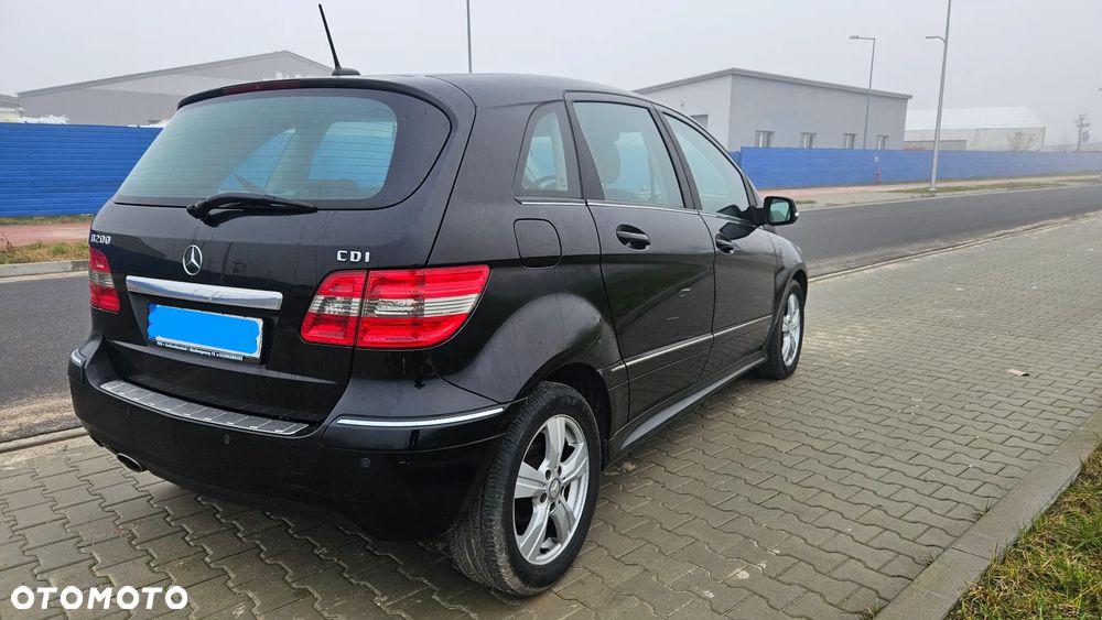 Mercedes-Benz Klasa B 200 CDI Elegance DPF Edition 10 - 29