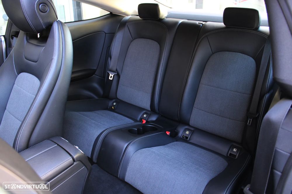 Mercedes-Benz C 220 d 9G-TRONIC - 8