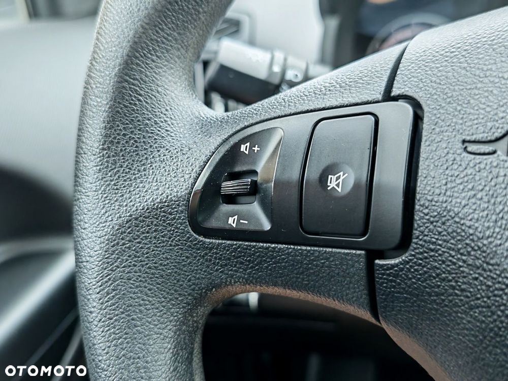 Kia Ceed 1.4 CVVT LX - 24