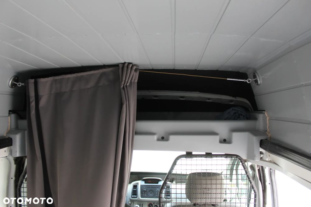 Opel Vivaro - 15
